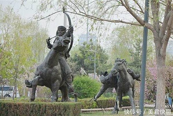 弓馬騎射的尚武精神/“弓馬騎射，尚武精神，不欺他凌，不畏敵寒