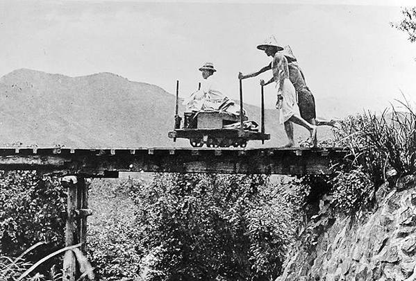 興南汽車客運-興南客運-民營汽車客運公司。前身為1921年成