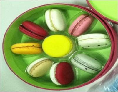 Macarons2.jpg