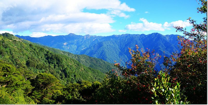 鳶峰停車場東眺