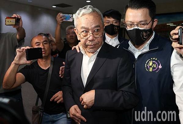 沈慶京聲明︰郝、柯市府均有官員索賄被拒-京華城要求依法回復基