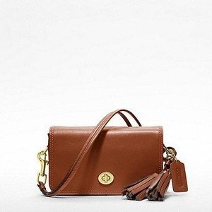 coach-legacy-leather-penny-shoulder-purse-profile