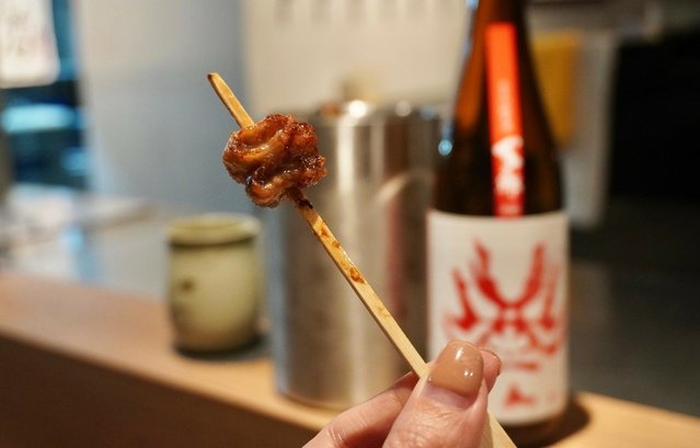 鳥哲燒物專門店 2.0升級換新裝囉 全台雞肉刺身始祖店 以西