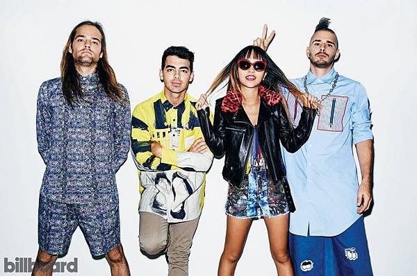 dnce-joe-jonas-bb30-2015-billboard-02-1000.jpg