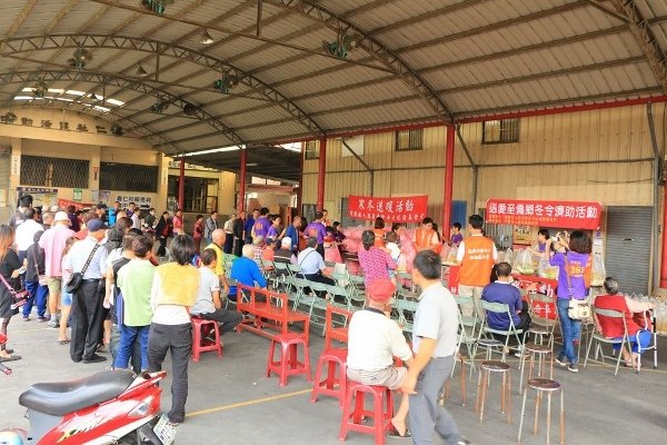 picture2 (600x400).jpg