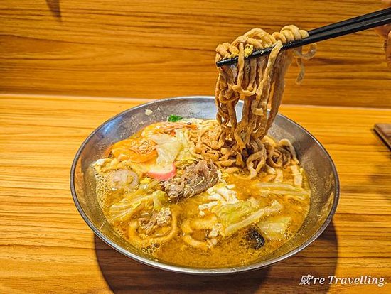 高雄龍華市場美食「王煮麵」跳脫傳統市場框架的文青麵店