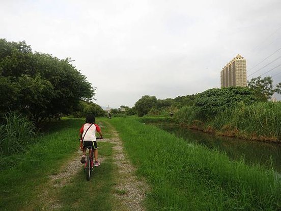 1030601新月橋新海溼地騎車12.jpg