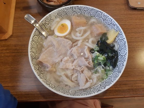 台中烏日美食●三禾手打麵，八種湯頭，獨特風味