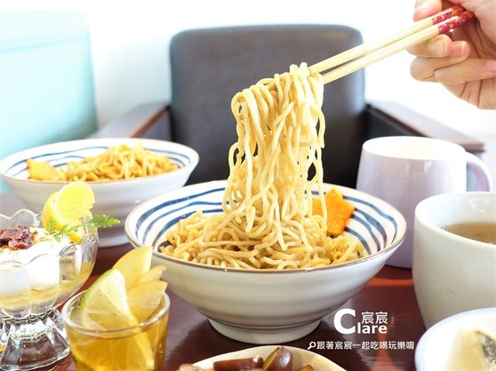 麻油拌麵-立賀佇遮-台南新化美食推薦百年老屋餐廳-新化一日遊景點推薦.JPG