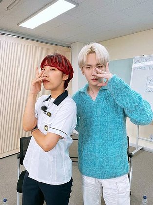211001 SHINee官網更新K.jpg