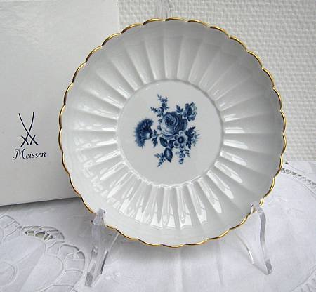 Meissen 429 Blue flower 2