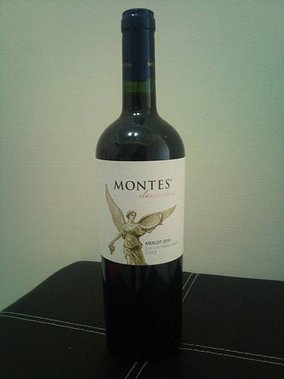 Montes Classic Merlot 