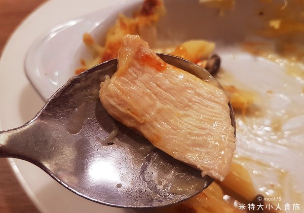 米特大小人食旅｜台灣美食親子部落客©MEAT76｜2018-05-10-4【內湖美食】夯麵坊 Hot pasta｜平價舒適義大利麵店免費飲料暢飲10吋披薩可外帶湖光市場成功路美食新裝潢四份可外送018.jpg