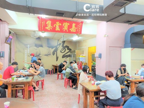 店內用餐環境-萬客樓餐館-台南東區美食.成大周邊美食推薦4.jpg