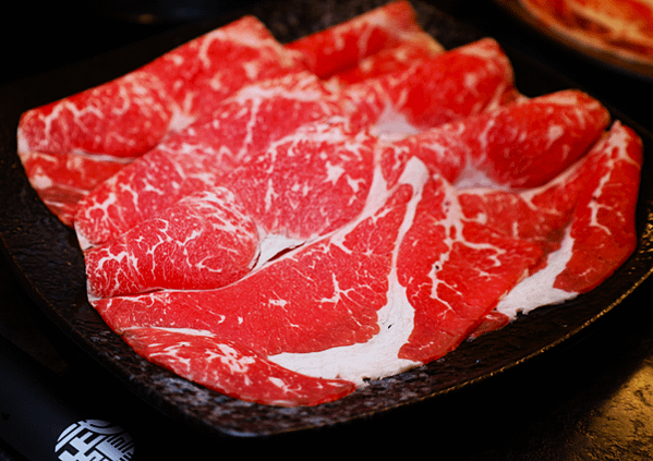 【武鶴和牛火鍋】台北和牛吃到飽天花板！A5和牛、頂級海鮮、壽