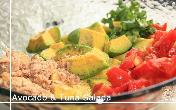 Avocado Tuna salada 2.jpg