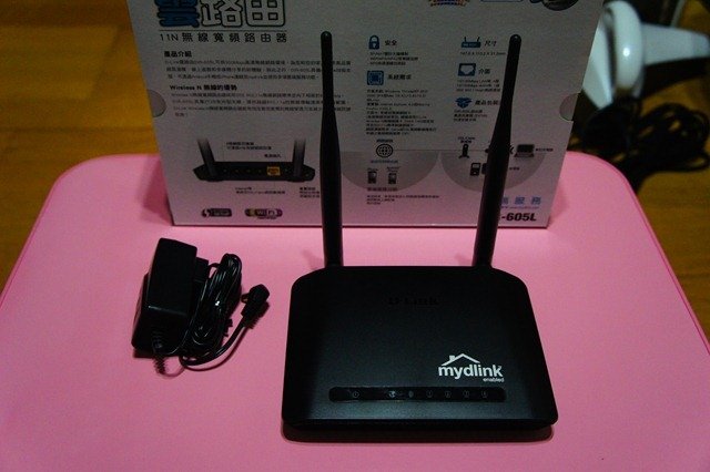 D-Link DIR-605L無線寬頻路由器