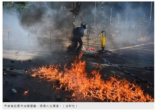 郭位/不只香港中文大學遭港警攻擊，香港城市大學也淪陷槍林彈雨