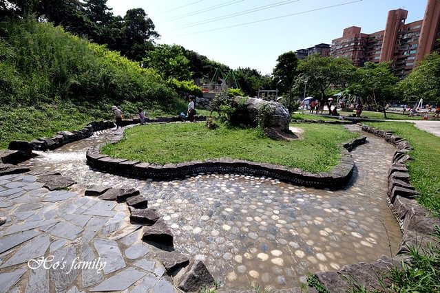 【新北玩水景點】中和錦和運動公園5.JPG