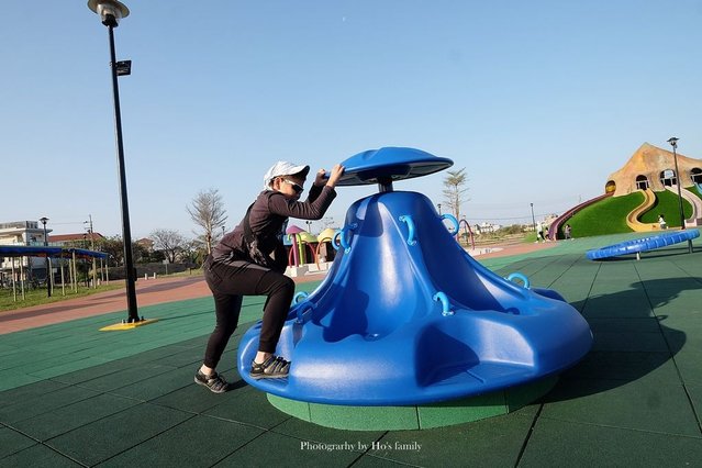 【苗栗獅山親子公園】苗栗獅山多功能運動公園～全台首創火炎山遊戲場！特色溜滑梯、沙坑、戲水池玩水，免費親子一日遊景點42.JPG