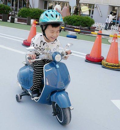 梁太的婚顧生活_台南住宿和逸飯店_賽車場4.jpg