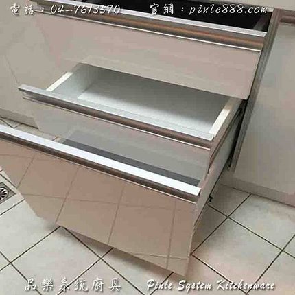 『廚具』『中部廚具』『工廠直營』『系統廚具規劃』『品樂廚具』純白廚具組❤