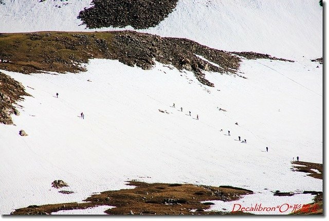 不是滑雪人，是登山客！