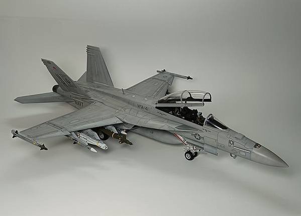 MENG 1/48 F/A-18F SUPER HORNET