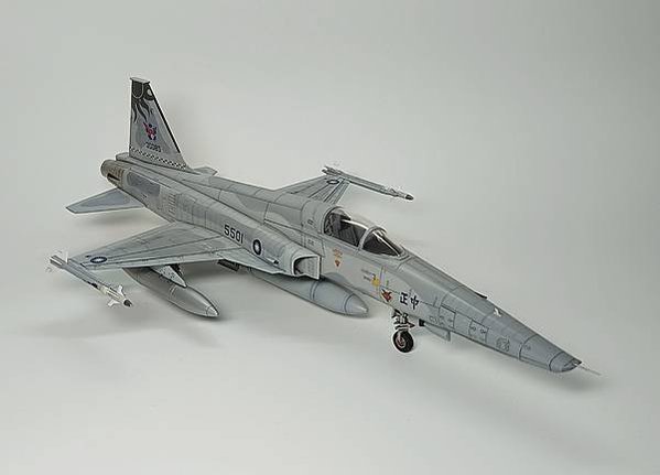 AFV 1/48 RF-5E Tiger ll 虎眼式偵察機