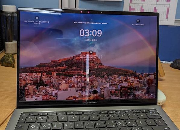 ASUS ZenBook S13 OLED (UX5304)