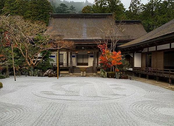 高野山宿坊   恵光院  蓮華定苑