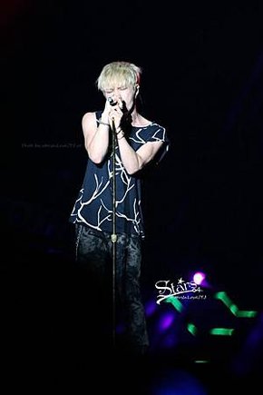 starsInLoveJYJ_03