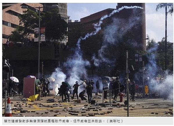 郭位/不只香港中文大學遭港警攻擊，香港城市大學也淪陷槍林彈雨