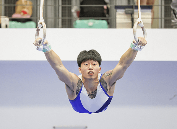 114全大運 為師大再拼一次 王奕翔拿下全大運吊環金牌