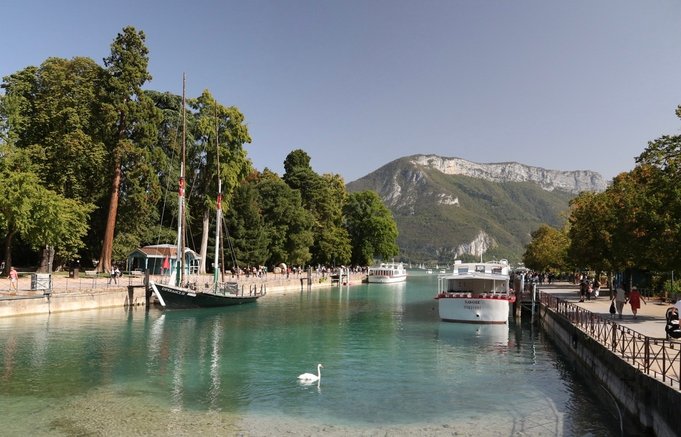 法國 安錫Annecy 安錫湖  安錫城堡 愛之橋 島宮 莎