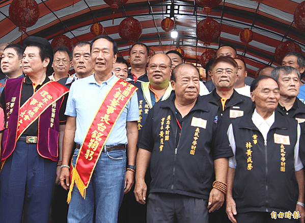 財團法人褒忠亭義民中學財團第15屆董事長黃茂實-前觀音鄉長，