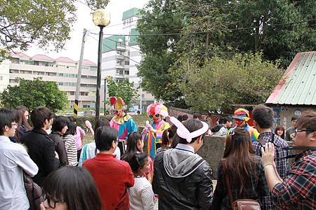 手牽手守護彩虹眷村到永久 - 魔術表演、小丑表演、樂團表演、街頭藝人