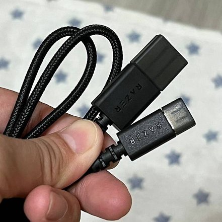 【開箱】Razer 雷蛇 魔音海妖 Seiren BT 真無線藍牙麥克風