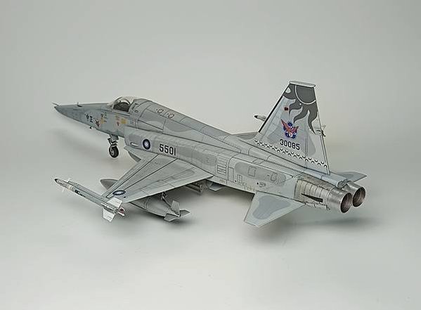 AFV 1/48 RF-5E Tiger ll 虎眼式偵察機