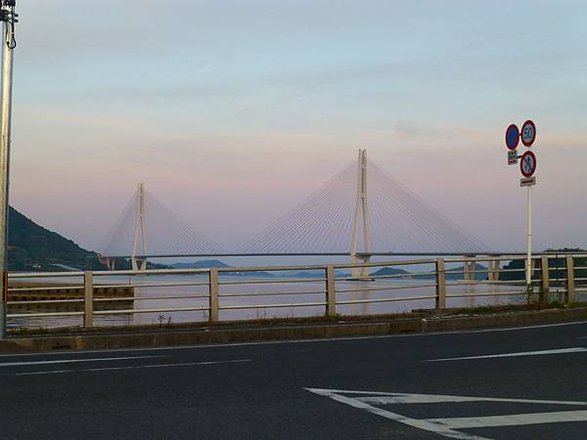 單車挑戰「島波海道」