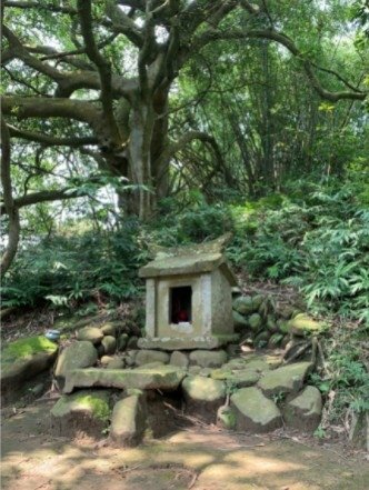 苗栗縣西湖鄉伯公(土地公福德祠)墓塚式-卵石化胎