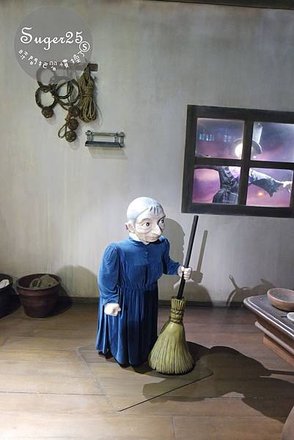 062.jpg