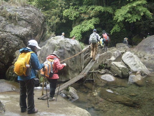 1010408加里山三行紀錄