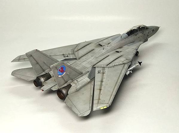 Academy 愛德美 1/72 F-14A TOP GUN