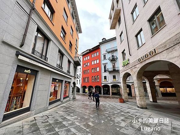 瑞士渡假聖地/盧加諾(Lugano)自由行就這樣玩/搭纜車上