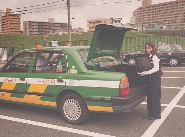 計程車司機規定穿制服的時代-1969年為了改進計程車司機的形