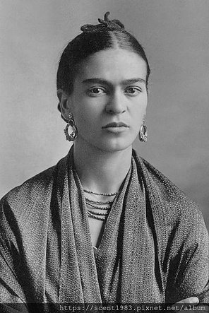 【哇艸藝術】：烈愛傷痕「佛里達卡蘿Frida Kahlo」把