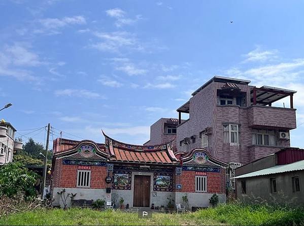 陳景蘭洋樓1921年完工-為金門規模最大之洋樓，2003年登