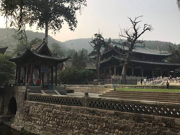 魚沼飛梁/邑姜+姜子牙+唐叔虞/晉祠是集中國古代祭祀建築、園