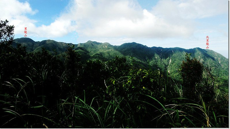 牡丹路山800山頭西眺里龍山山稜 1-1